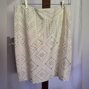 White House Black Market Cream Embellished Pencil Skirt